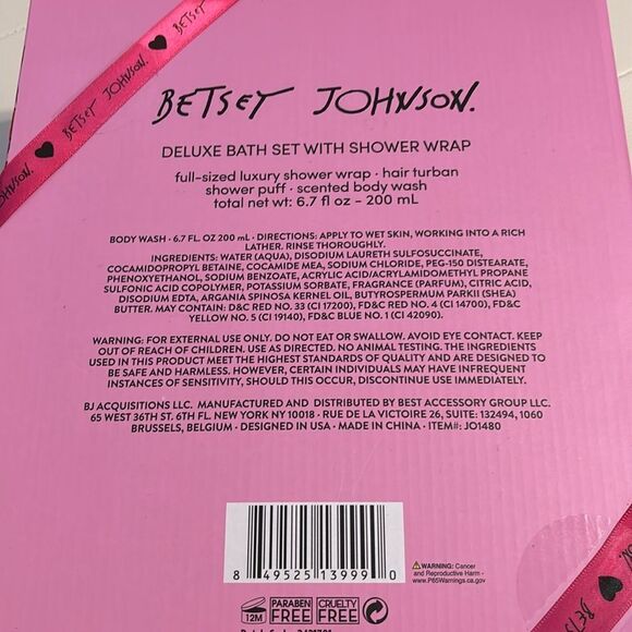 Betsey Johnson Shower Wrap, hair turban & Bath Set - Picture 2 of 8